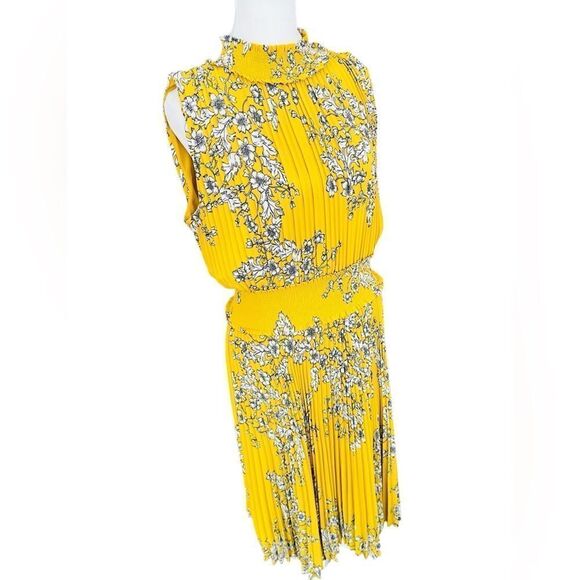 Nanette Nanette Lepore Smocked High Neck Sleeveless Pleated Dress size 12. - Picture 10 of 11